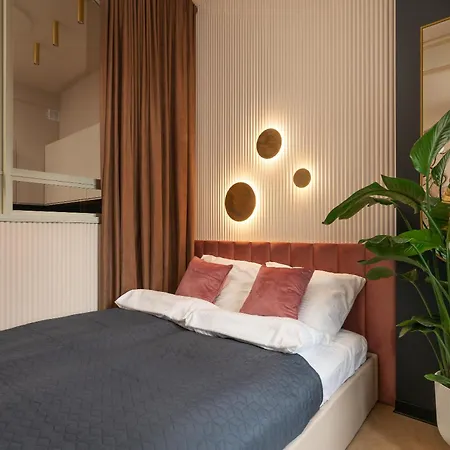 Hugo4you Апартаменты *